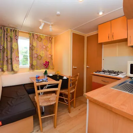 Nai'a Village- Camping Paradis By Nai'a Campsite Le Barcares
