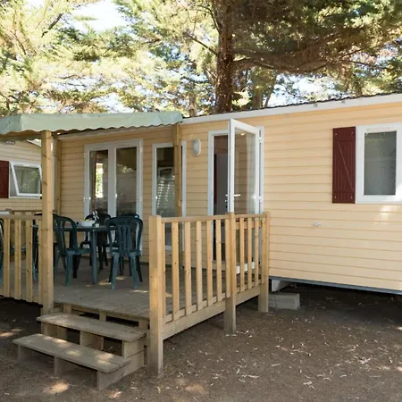 Nai'a Village- Camping Paradis By Nai'a Campsite Le Barcares